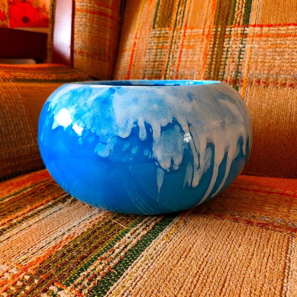 Vintage MCM Frank Moreno blue and white drip glaze ceramic bowl